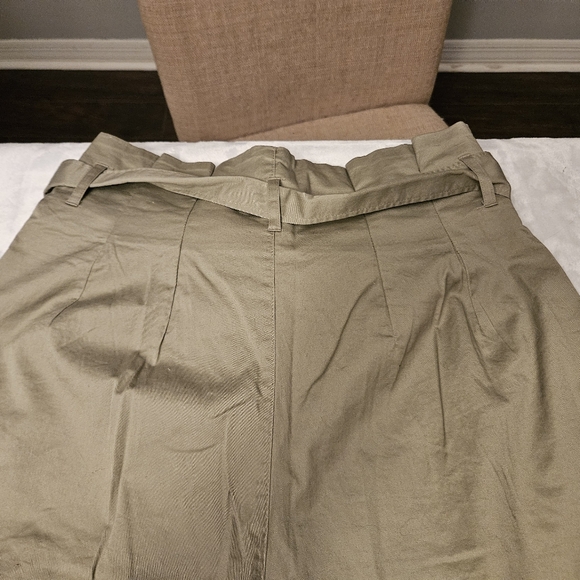 H&M pants - Picture 9 of 9